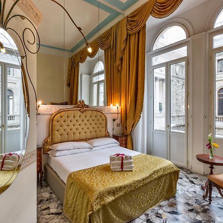 نابولي B&B Art Suite Santa Brigida المظهر الخارجي الصورة