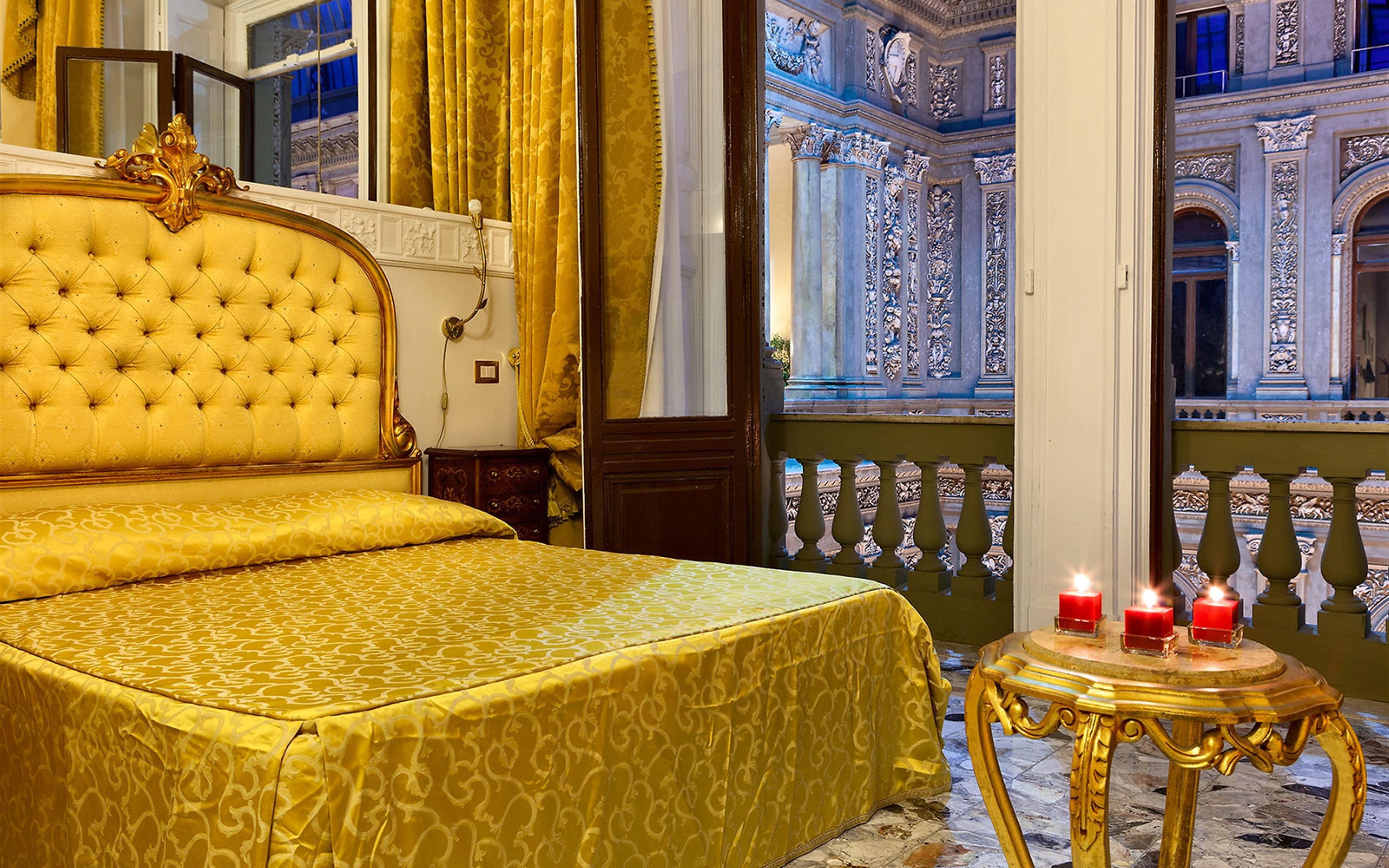 نابولي B&B Art Suite Santa Brigida المظهر الخارجي الصورة