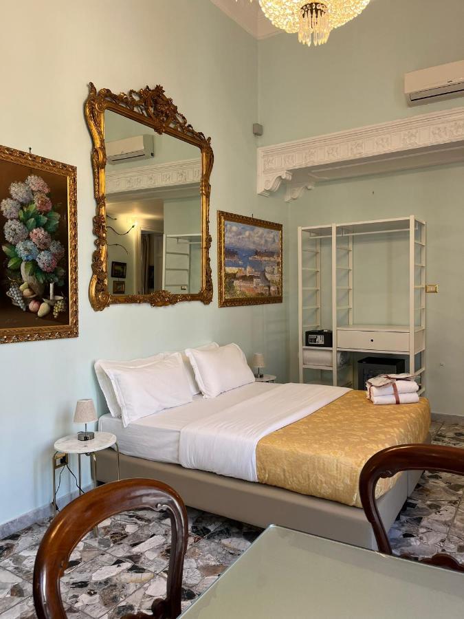 نابولي B&B Art Suite Santa Brigida المظهر الخارجي الصورة