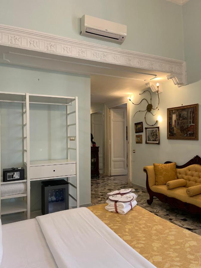 نابولي B&B Art Suite Santa Brigida المظهر الخارجي الصورة