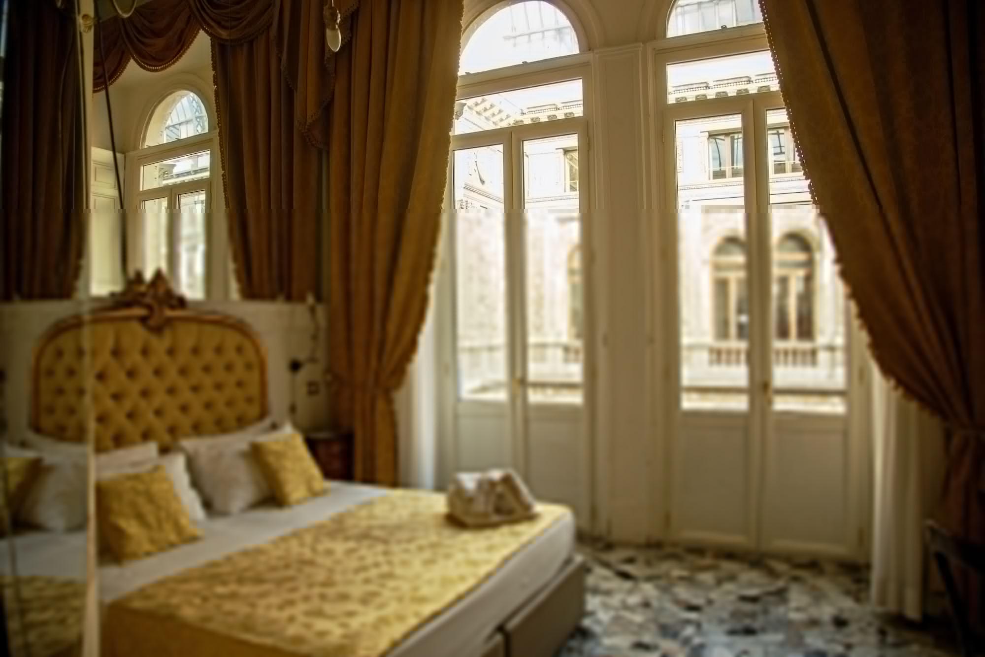 نابولي B&B Art Suite Santa Brigida المظهر الخارجي الصورة
